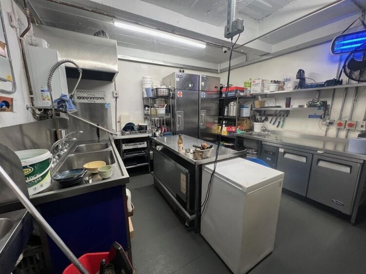 Mid-terrace restaurant for sale on Gloucester Road, Bristol with 1,500 ft² of space available Photo 11