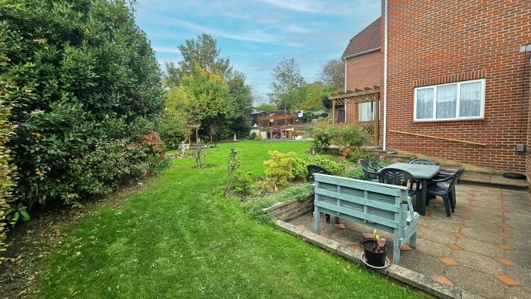27 Room HMO for Sale in Southampton, Hampshire with Occupancy and Growth Potential Photo 11