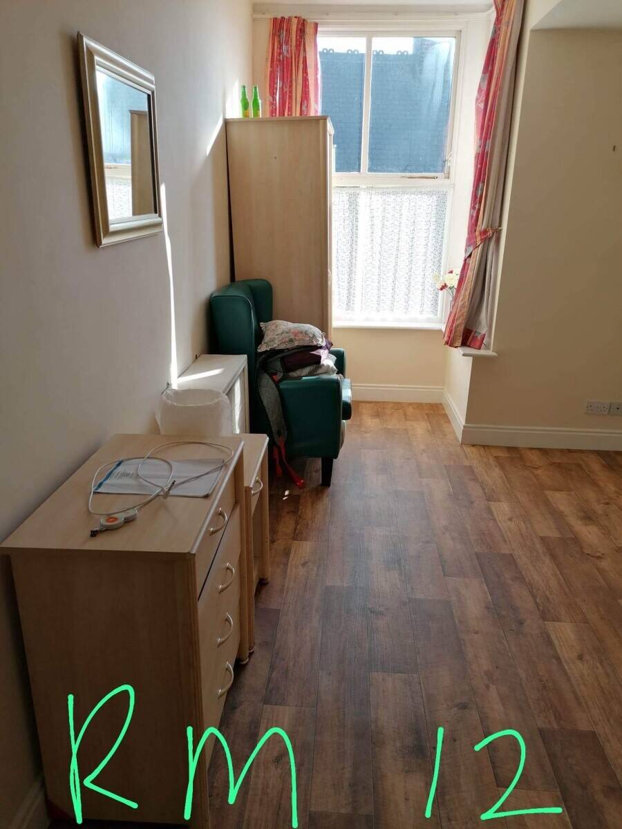 Closed Care Home for Sale or Lease in Middlesbrough North Yorkshire with 20 Bedrooms Photo 11