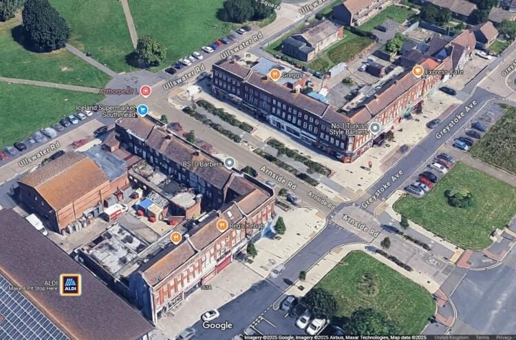 Mid-terrace retail unit for sale in Southmead, Bristol with 1,203 sq ft of adaptable space Photo 11