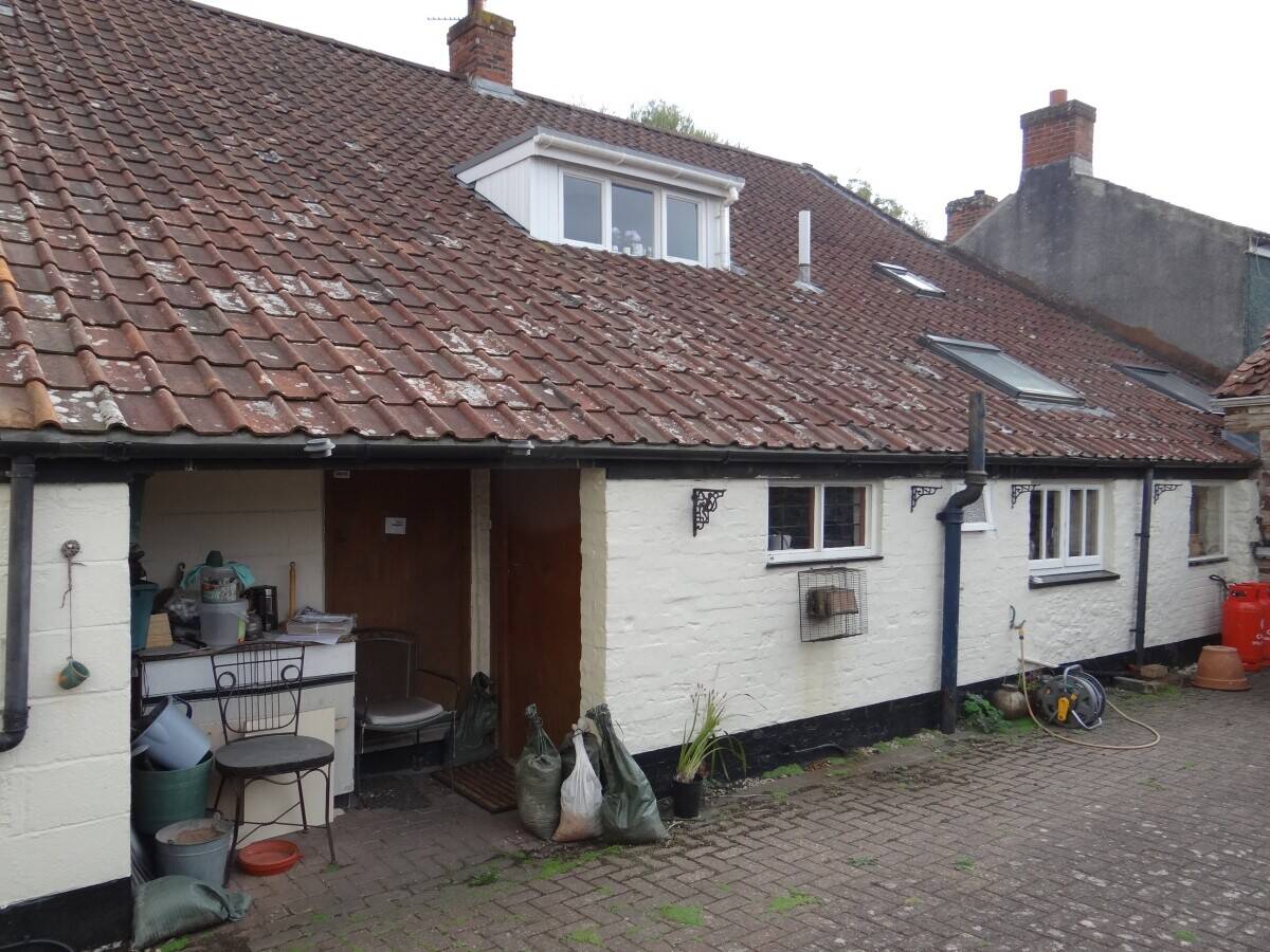Village Stores and Post Office in Axbridge Somerset with retail space and family accommodation Photo 11