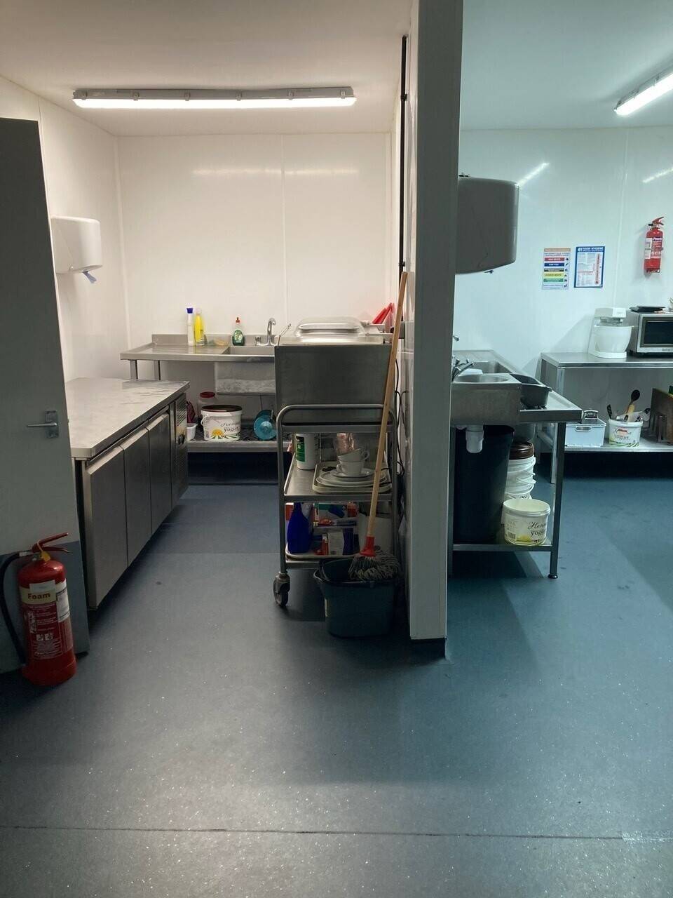 Industrial Kitchen Unit for Sale in Middlesbrough North Yorkshire Ready for Food Production Photo 11