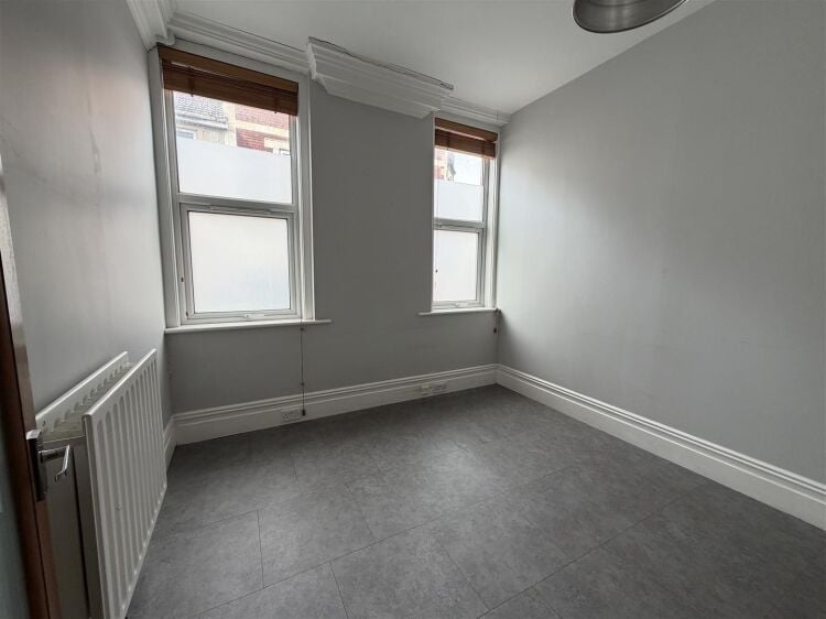 Triple Fronted Former Bank Premises for Sale in Redfield Bristol with 1,545 Sq Ft of Space Photo 11