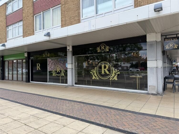 Ground floor restaurant for sale in Yate, Bristol with open dining area and kitchen space. Photo 11