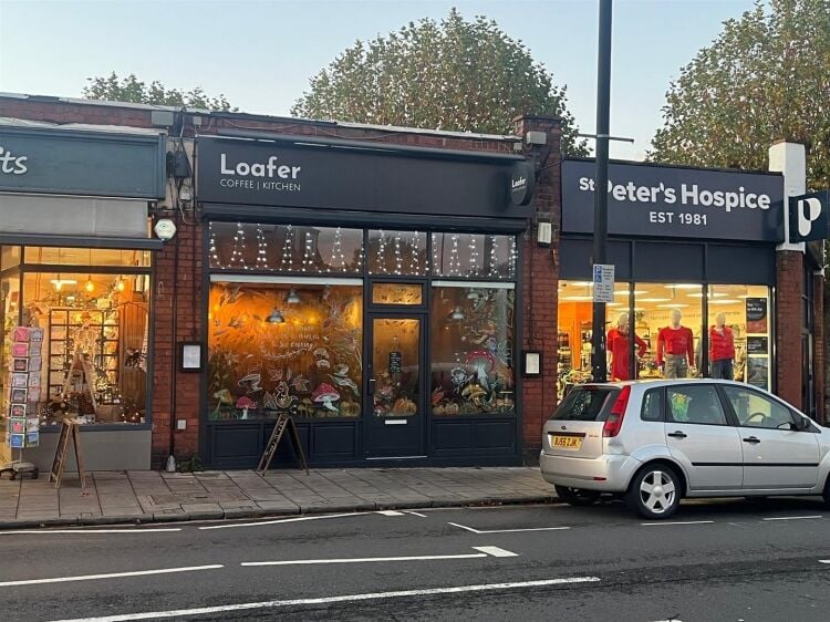 A fully fitted and licensed restaurant of approximately 900 ft², located on the high street in henleaze. the restaurant benefits from a fully equ Photo 11