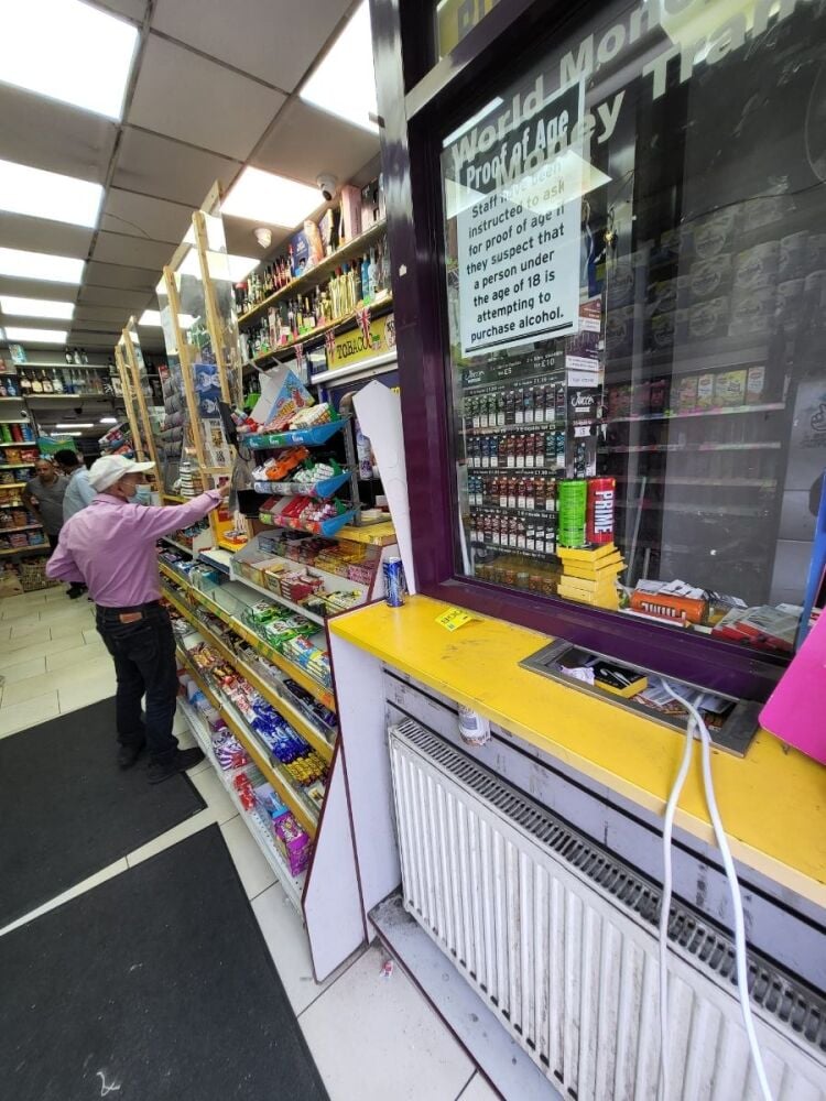 ALMOST RENT-FREE CONVENIENCE STORE WITH 6-BED MAISONETTE UPPERS IN CENTRAL WEST LONDON WITH REF CS0508 Photo 11