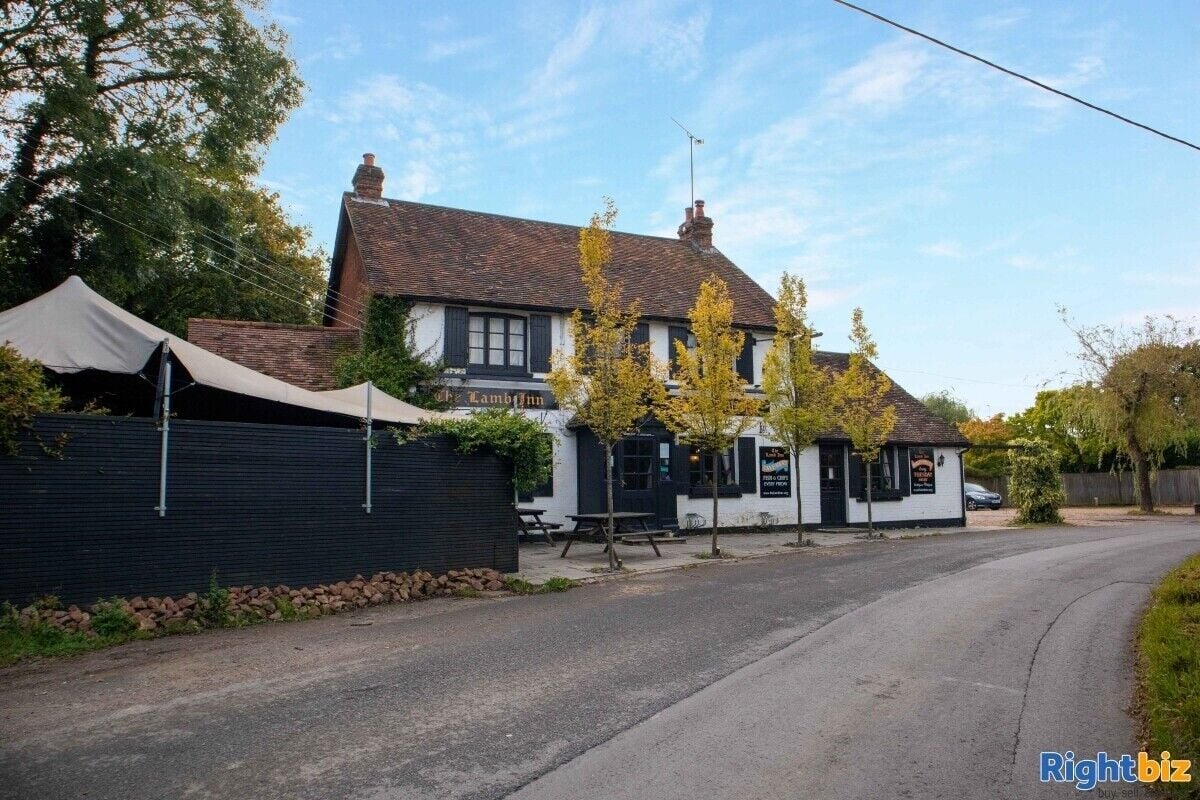 Profitable Pub Near Large Housing Project in West Sussex For Sale Photo 11