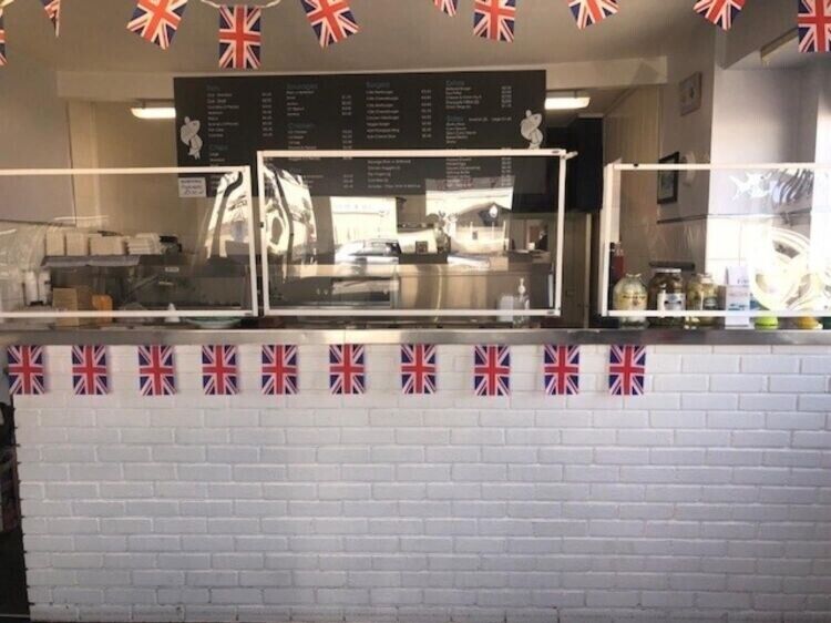 Freehold Investment Property with High Return in Hayle, Cornwall, Including Fish & Chip Shop and Fl Photo 11