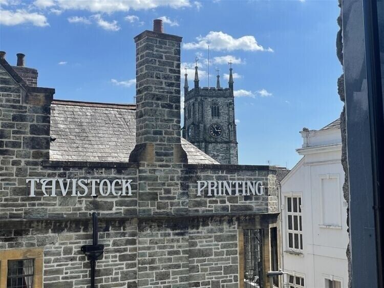 Former Commercial Tavistock Property, Approved for 3-Bedroom House Conversion, Up for Auction Photo 12