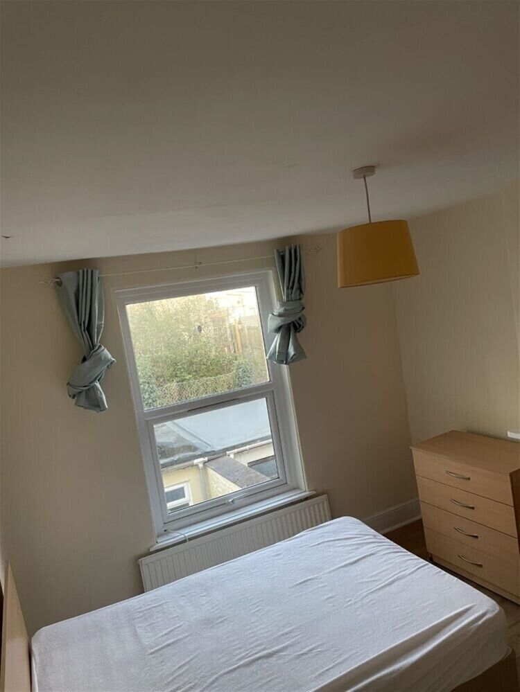 Fully Refurbished 5 Bedroom HMO Property in Barnstaple, Devon with High Rental Potential for Sale Photo 12