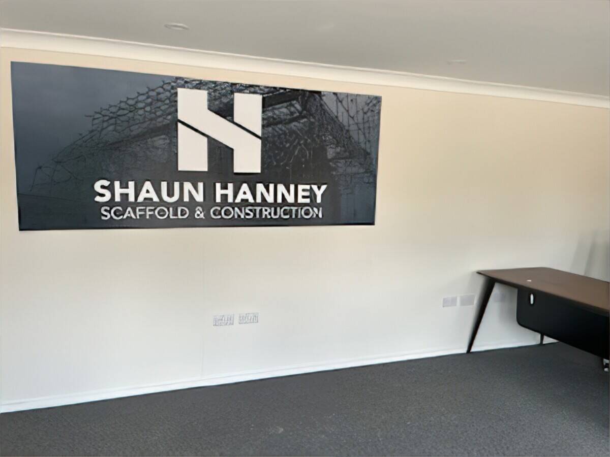 Rent this New, Air-Conditioned Office Block with 30+ Vehicle Parking in Secure Yard in Colchester Es Photo 12