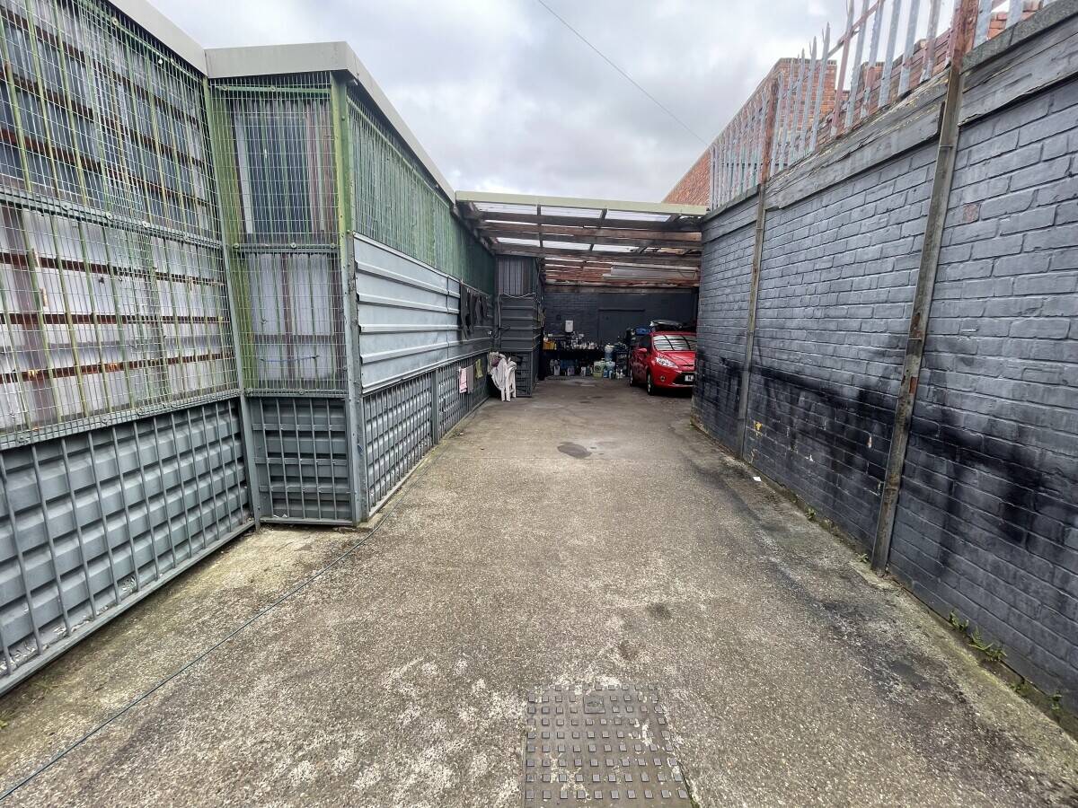 Established Used Car Dealership Premises Available in Middlesbrough, Leasehold or Freehold Photo 12