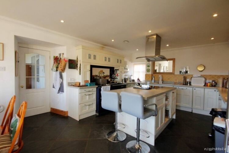 Breathtaking Farmhouse Steading Development with Thriving Holiday Let Business in Balfron Stirling Photo 12