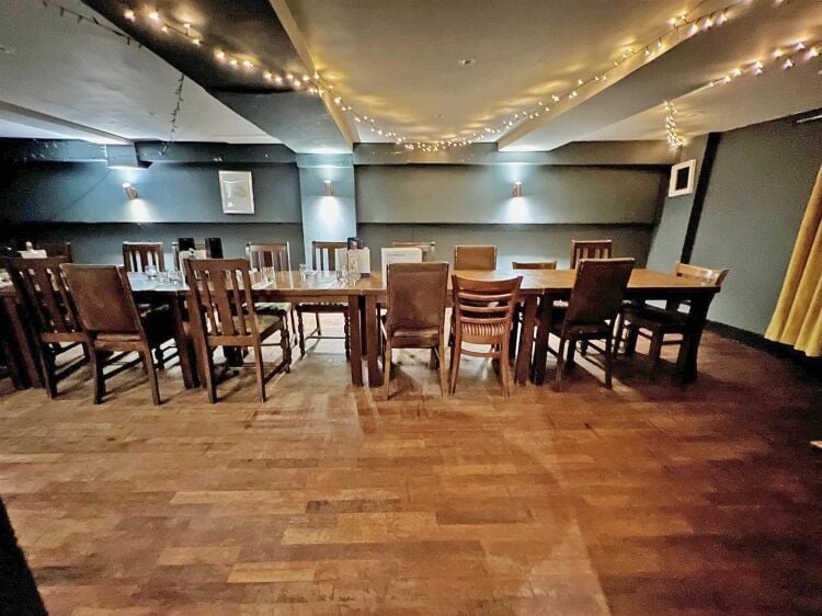Prime Restaurant and Bar Lease Opportunity on Bristol's Whiteladies Road Photo 12