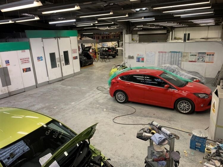 Prime for Redevelopment - Large Industrial Unit in Bristol with 6,284 sq ft Space Photo 12