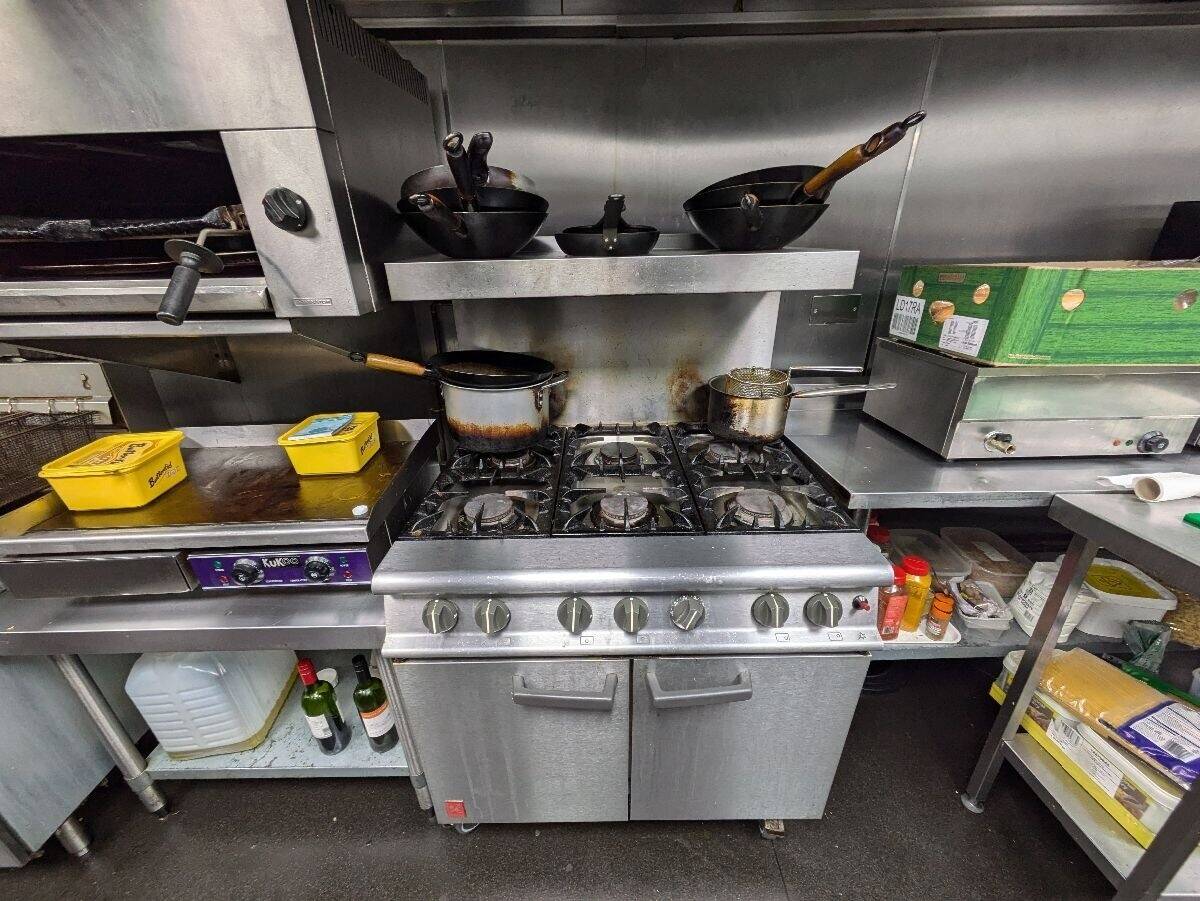 Two-storey restaurant for sale in prime location of Cardiff Town Photo 12