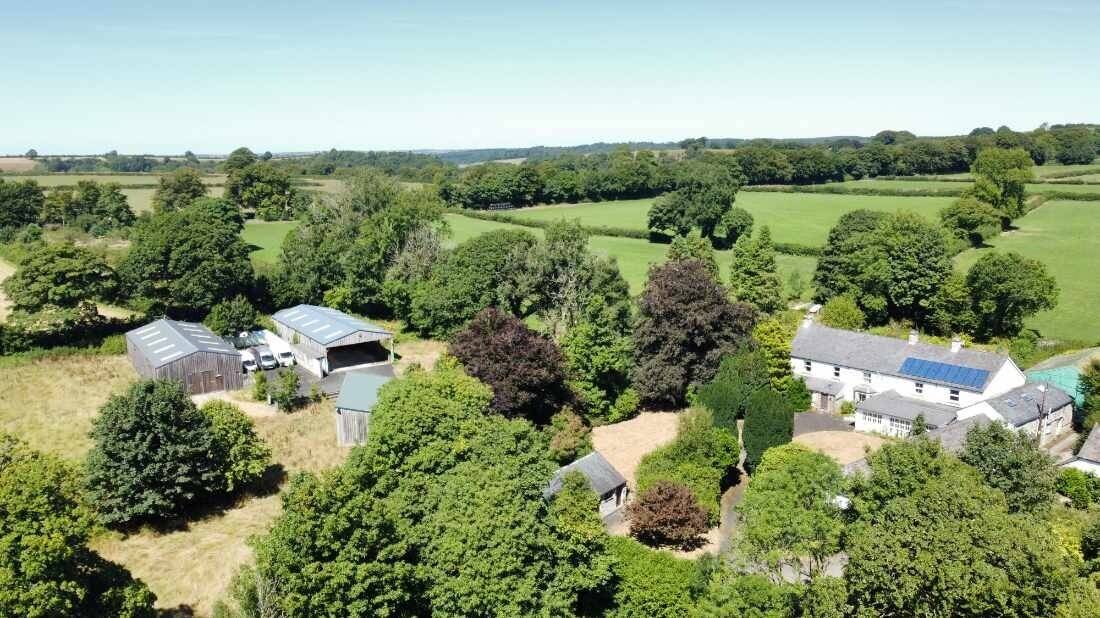 Smallholding with 8 Bedrooms and Development Potential in Tavistock Devon Photo 12