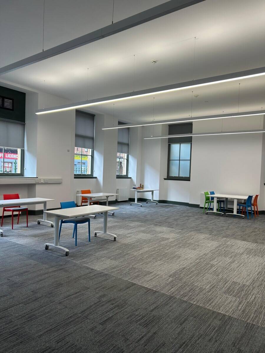 Versatile Workspace Available in Parkhead Glasgow with Utilities Included and Free On-Site Parking Photo 12