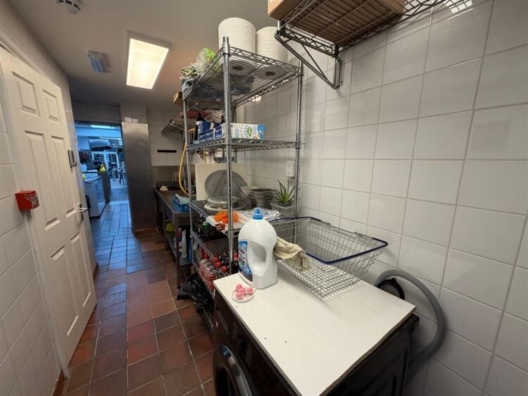 An immaculately presented and recently renovated takeaway of approx. 725 ft² fully fitted and equipped to a high standard. the property benefits Photo 12