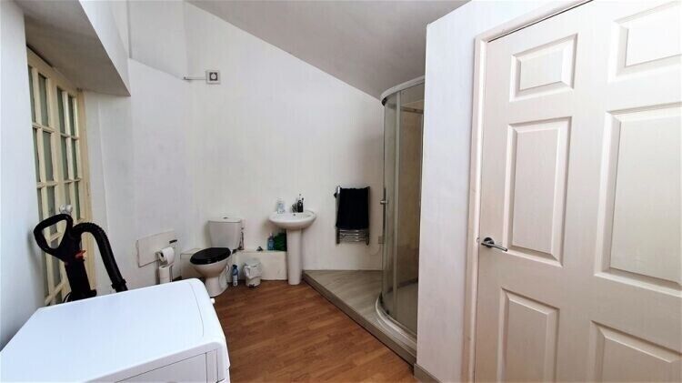 Modern 3/4 Bedroom Detached Home in Chawleigh, Former Railway Engine House For Sale Photo 12