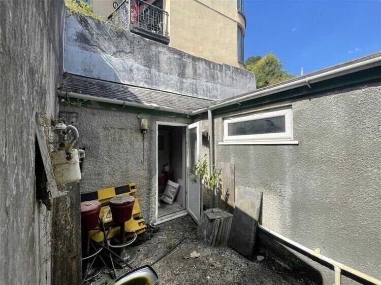 Former Commercial Tavistock Property, Approved for 3-Bedroom House Conversion, Up for Auction Photo 13