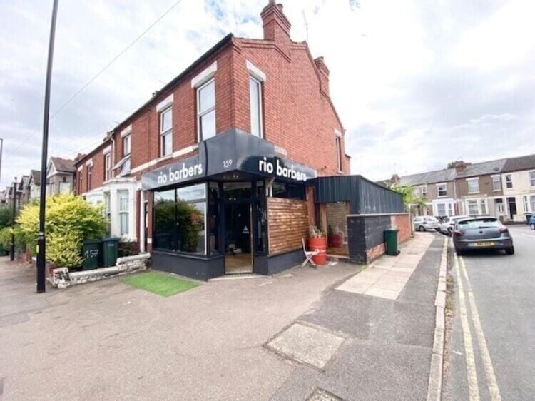 Freehold Commercial Property in Earlsdon, Coventry with Barber Shop and 4 Bedroom Accommodation Photo 13