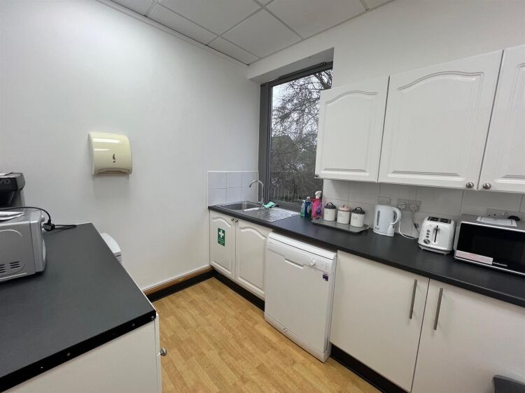 Modern Two-Storey Office Space for Rent in Portishead Somerset Photo 13