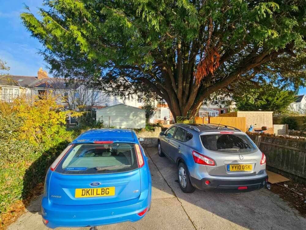 Modern 8-Bedroom Property for Sale in Torquay Devon with Ample Living Space and Garden Photo 13
