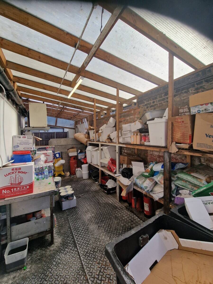 Takeaway Property for Sale on Kilburn High Road, City of London Photo 12
