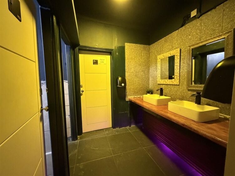 Wine Bar and Restaurant for Sale in Bristol with Annual Lease of £35,000 Photo 13