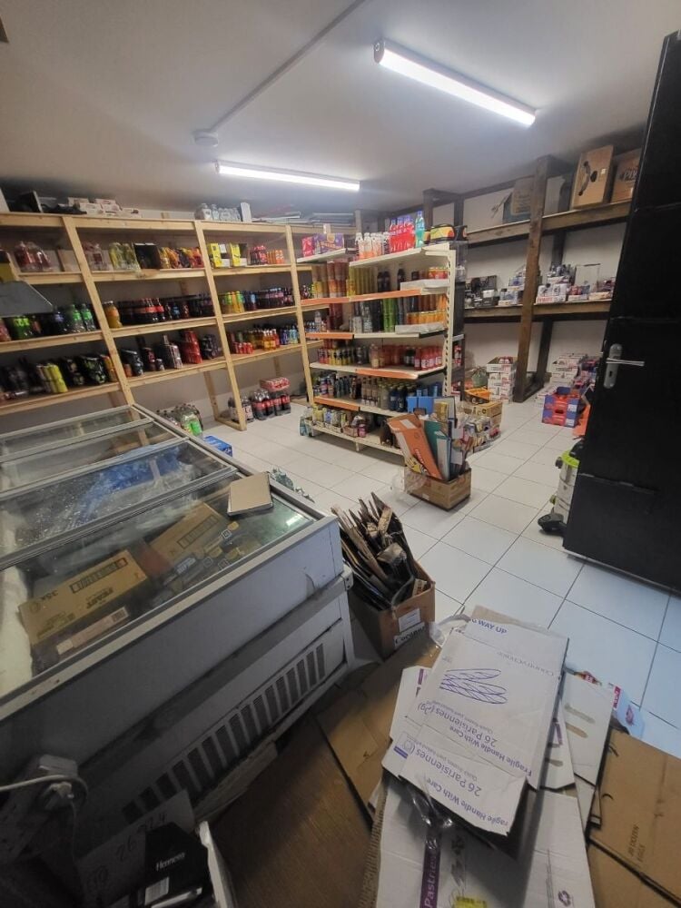 PRIME NORTH LONDON CONVENIENCE STORE FULLY REFURBISHED | HIGH TURNOVER | EXCELLENT GROWTH POTENTIAL /REF: CS0791 Photo 13