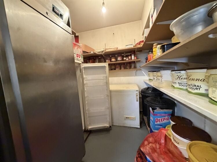 A fully fitted takeaway premises extending to approximately 876 sq ft. Photo 13