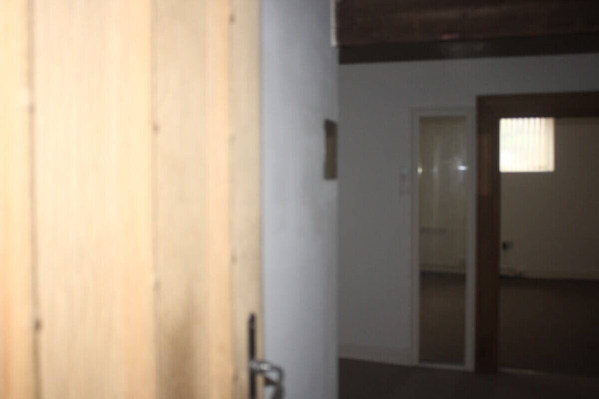 Prime Warehouse and Office Space Available for Rent in Glossop, Derbyshire Photo 13