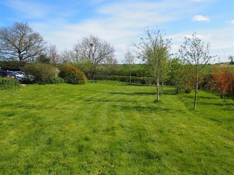 Outstanding Residence & Kennel Business Opportunity in Ferryhill County Durham Photo 13