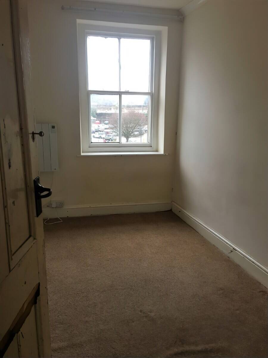Buxton Mixed Use Property with Development Potential in Prime Shopping Area Photo 14