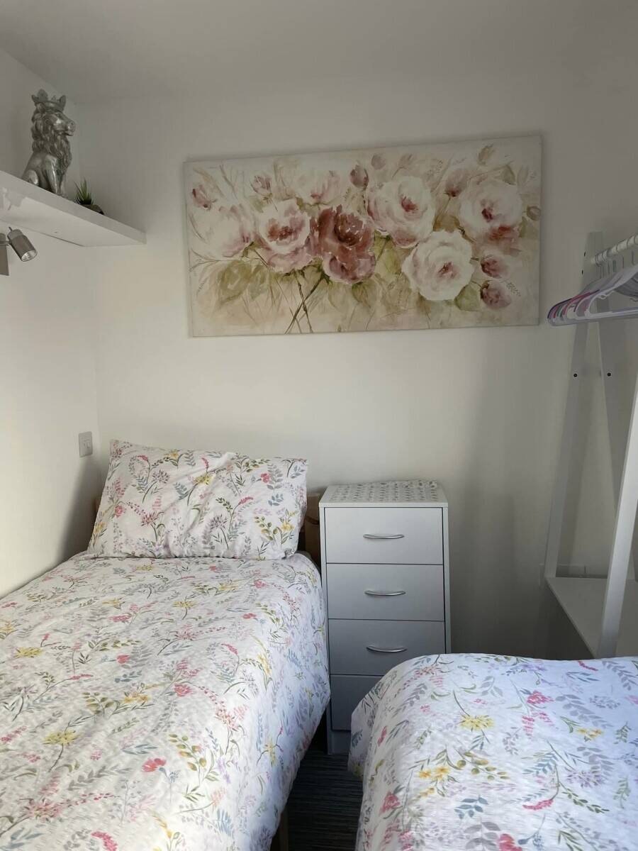 Prime Holiday Chalet in Bridlington with Stunning Sea Views for Sale Photo 14