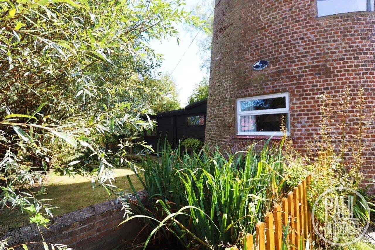 Historic Grade II listed Mill in Norfolk, Successful Holiday Let with Spectacular Views Photo 14