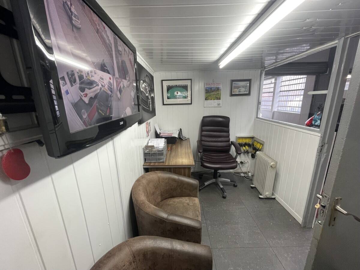 Established Used Car Dealership Premises Available in Middlesbrough, Leasehold or Freehold Photo 14