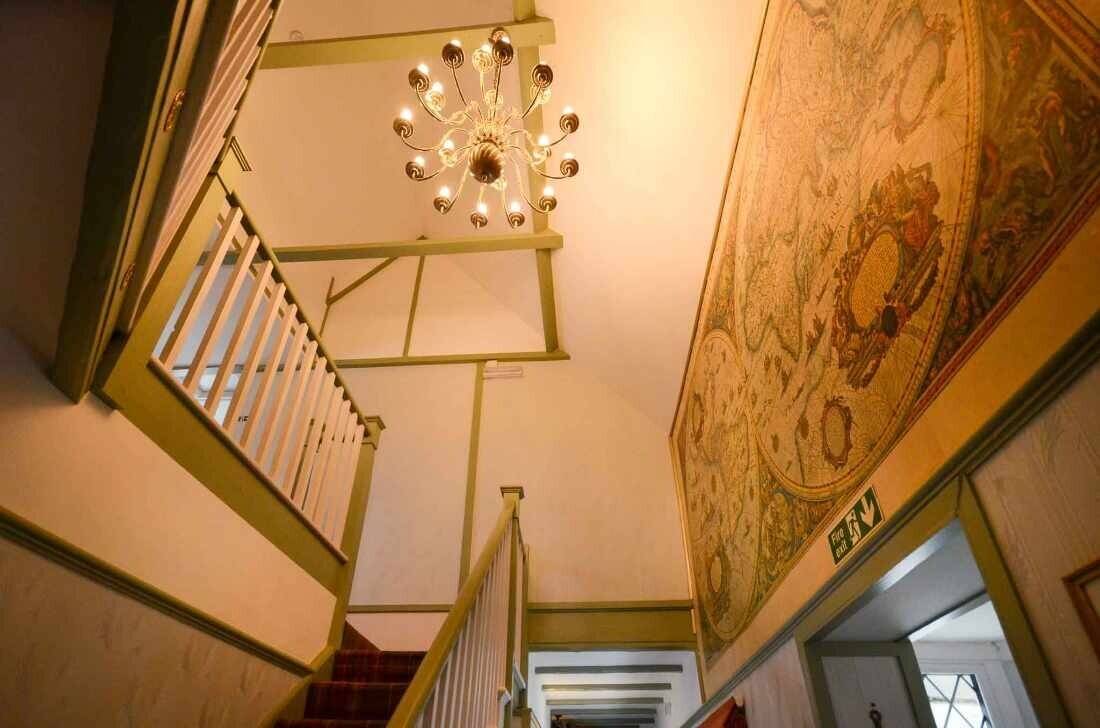 Guest House with Seven Letting Rooms and Two Luxury Apartments in Brixham Devon Photo 14