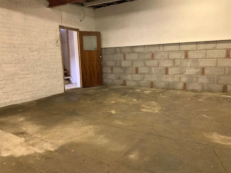 Three Centrally Located Workshops Available for Rent in Easton, Bristol Photo 14