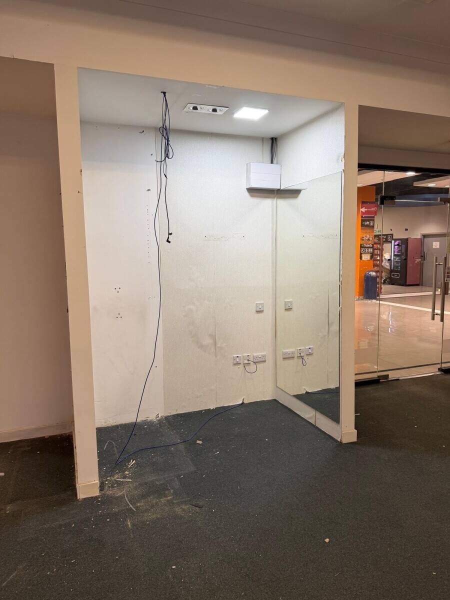Prime Retail Space – Units 1 & 2 (Approx. 850 sq ft) Available Now! Positioned at the main entrance of House of Sher Shopping Mall. Photo 15