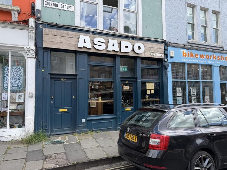 Stylish restaurant with basement in vibrant Colston Street, Bristol, offering 1,392 sq ft of space Photo 14