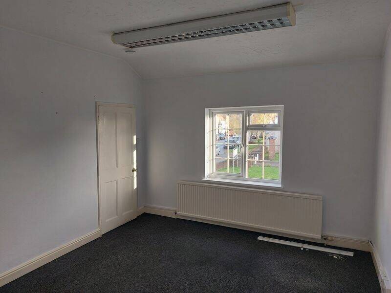 Office space for sale in Acomb York with potential for residential conversion and parking available Photo 13