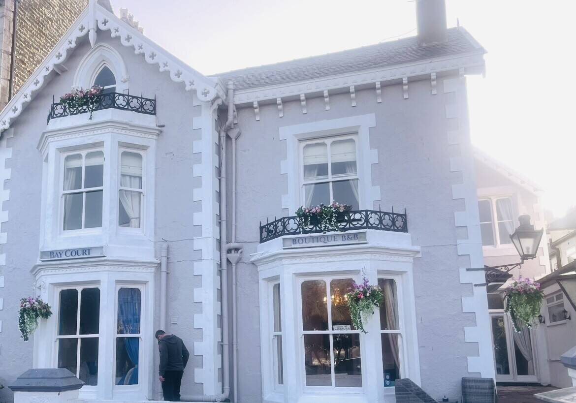 Eight-Bedroom Victorian Villa Bed and Breakfast for Sale in Llandudno Conwy Photo 14
