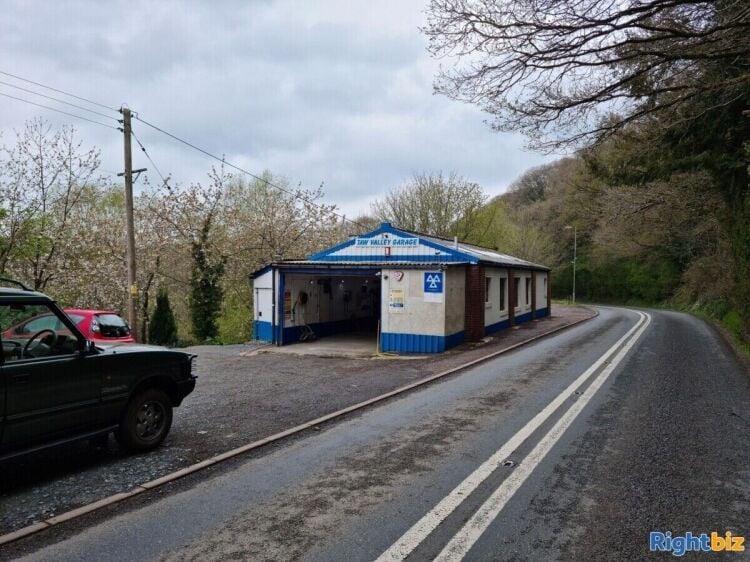Large Industrial Unit with MOT Centre, Garage, and Owner Accommodation in Chulmleigh Devon, Great P Photo 14