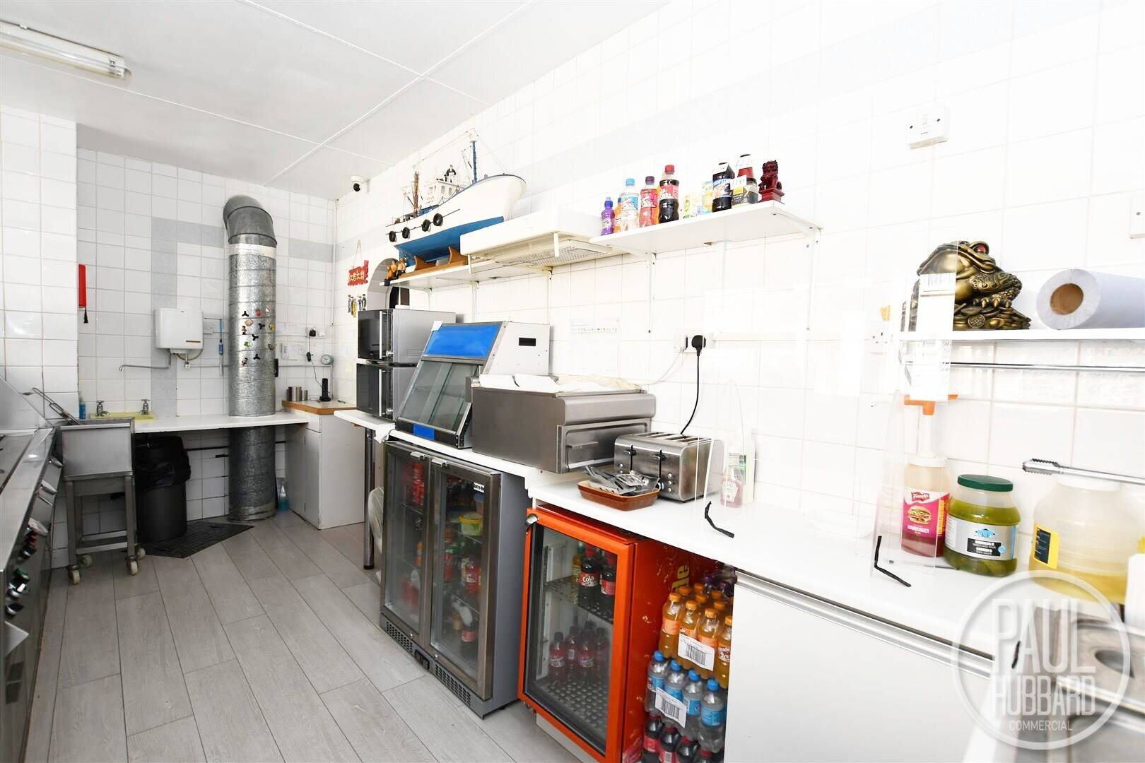 Profitable Fish and Chip Shop Plus Modern 3-Bedroom Apartment in Heacham, Norfolk Photo 15