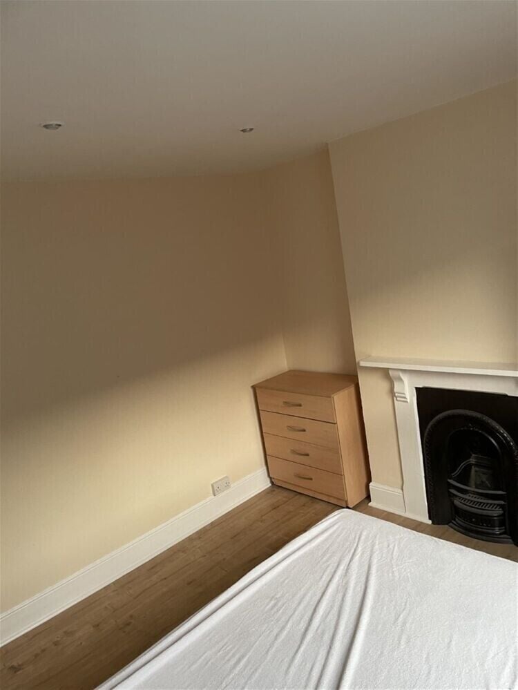 Fully Refurbished 5 Bedroom HMO Property in Barnstaple, Devon with High Rental Potential for Sale Photo 15