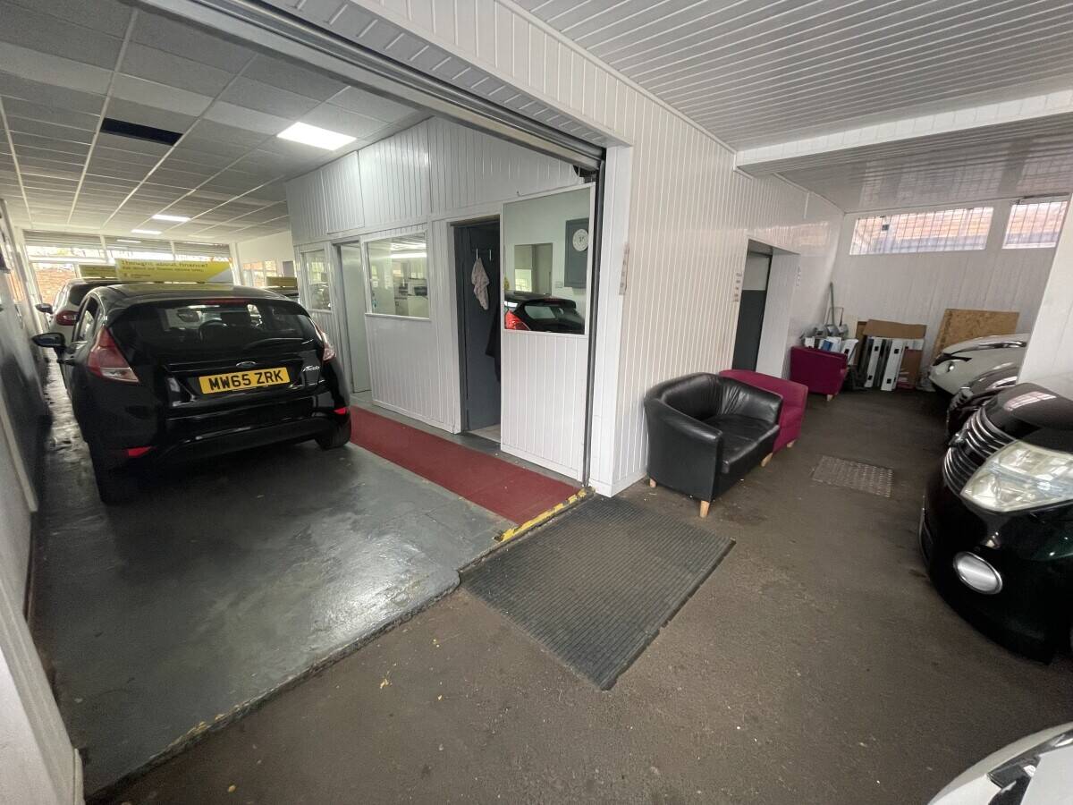 Established Used Car Dealership Premises Available in Middlesbrough, Leasehold or Freehold Photo 15