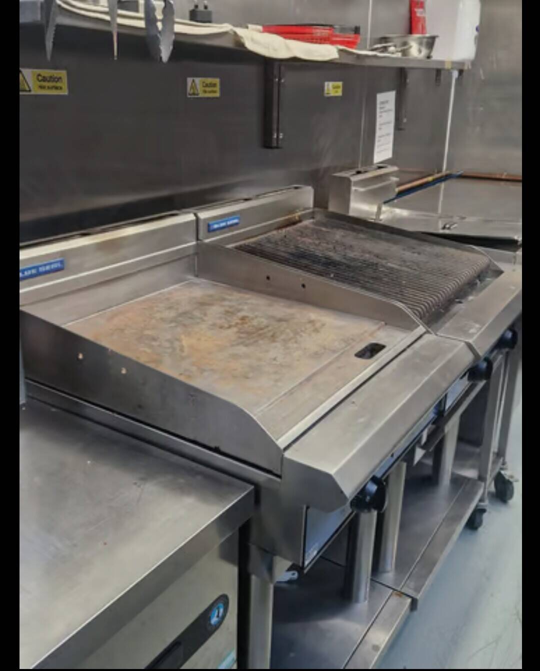 Fully Equipped, Newly Renovated Commercial Kitchen for Sale in New Malden London Photo 15