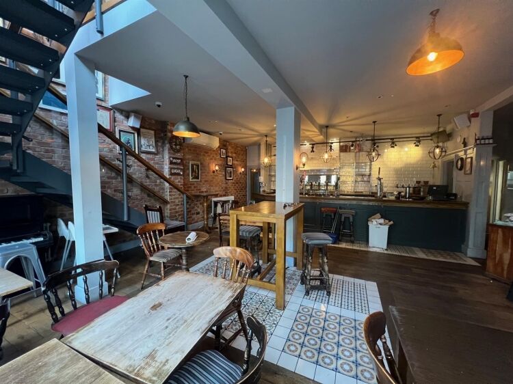 Two-Storey Public House with Beer Cellar Available for Rent in Bristol Photo 15